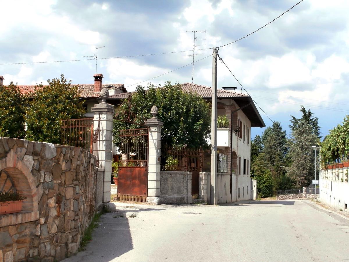 B&B Nella Terra Di Mezzo Caporiacco Zewnętrze zdjęcie
